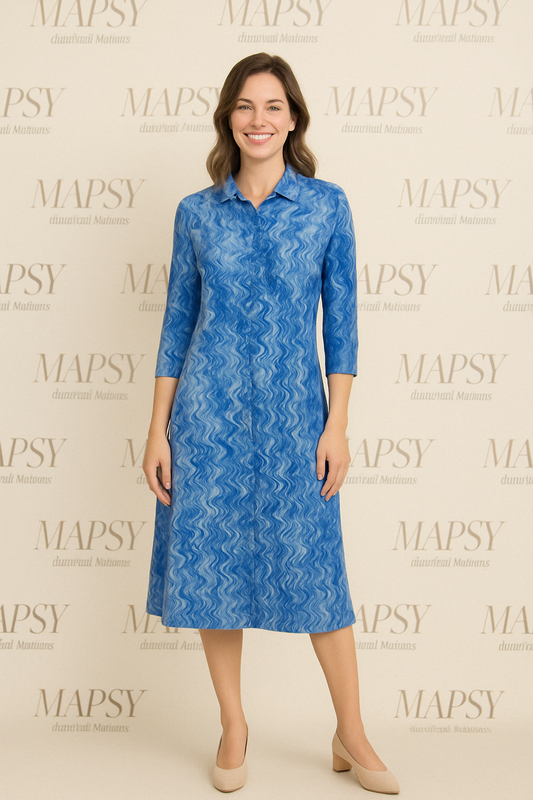 Angelle Milan – Reisestoffkleid für Damen – Blaues Wellenkleid – Atmungsaktiv – Knitterfrei – Nachhaltiges Kleid