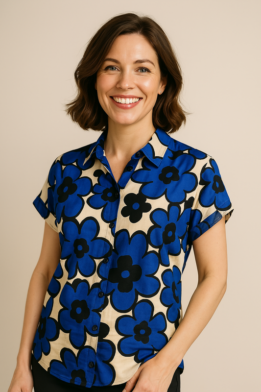 Suzzy en Milly - Donkerblauw Blousje met Korte Mouwen - Luchtig & Comfortabel - in 3 maten beschikbaar - Mapsy B.V