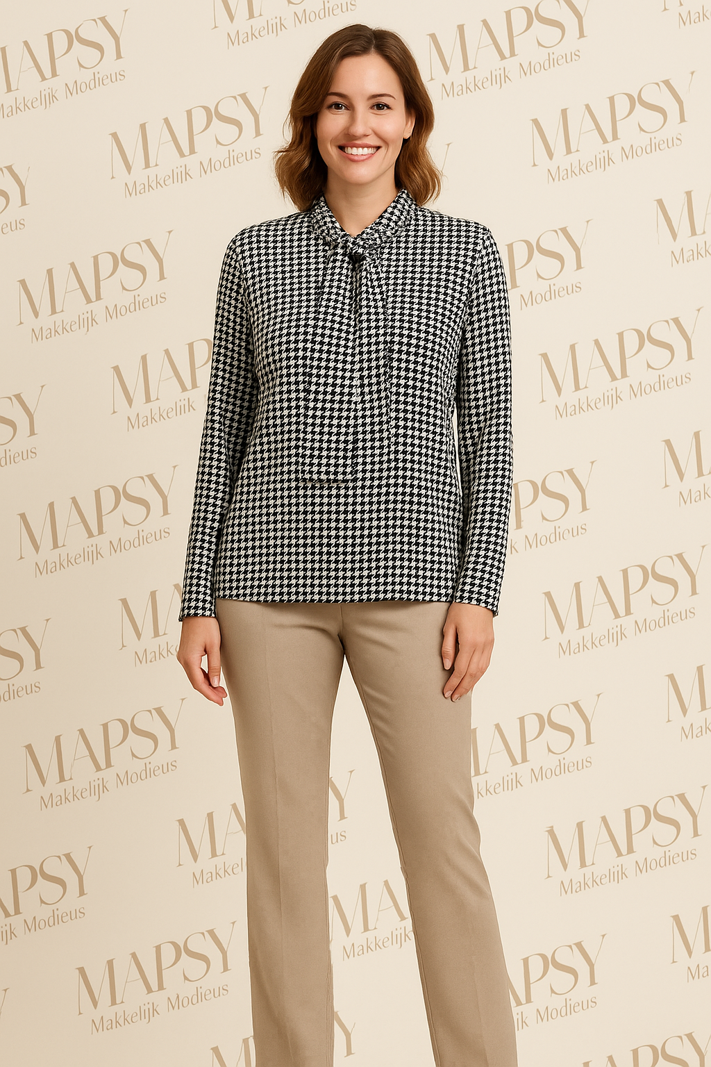 Angelle Milan β travelstof blouse β Zwart/Witte blouse met Koord β Ademend β Kreukvrij β Duurzame Blouse - Mapsy B.V