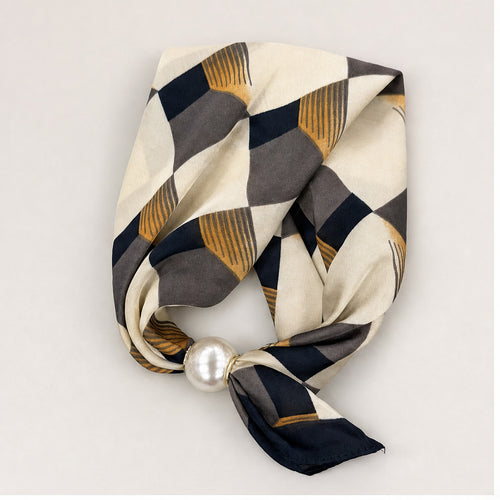 HS Parelsjaal Satijnprint - Meerdere Prints - Zwart Beige Geometrisch - vooraanzicht