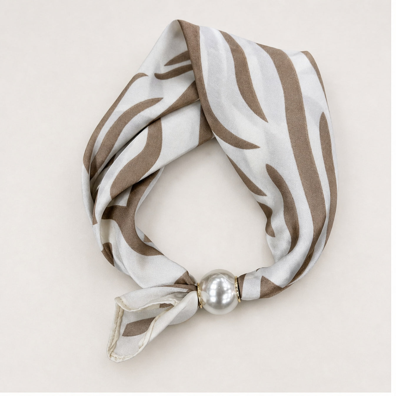 HS Parelsjaal Zebraprint - Meerdere Kleuren - Beige Zebraprint - vooraanzicht