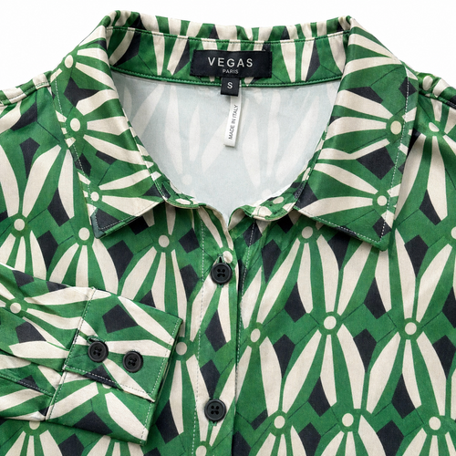 Vegas blouse abstracte print - Detail halslijn en label