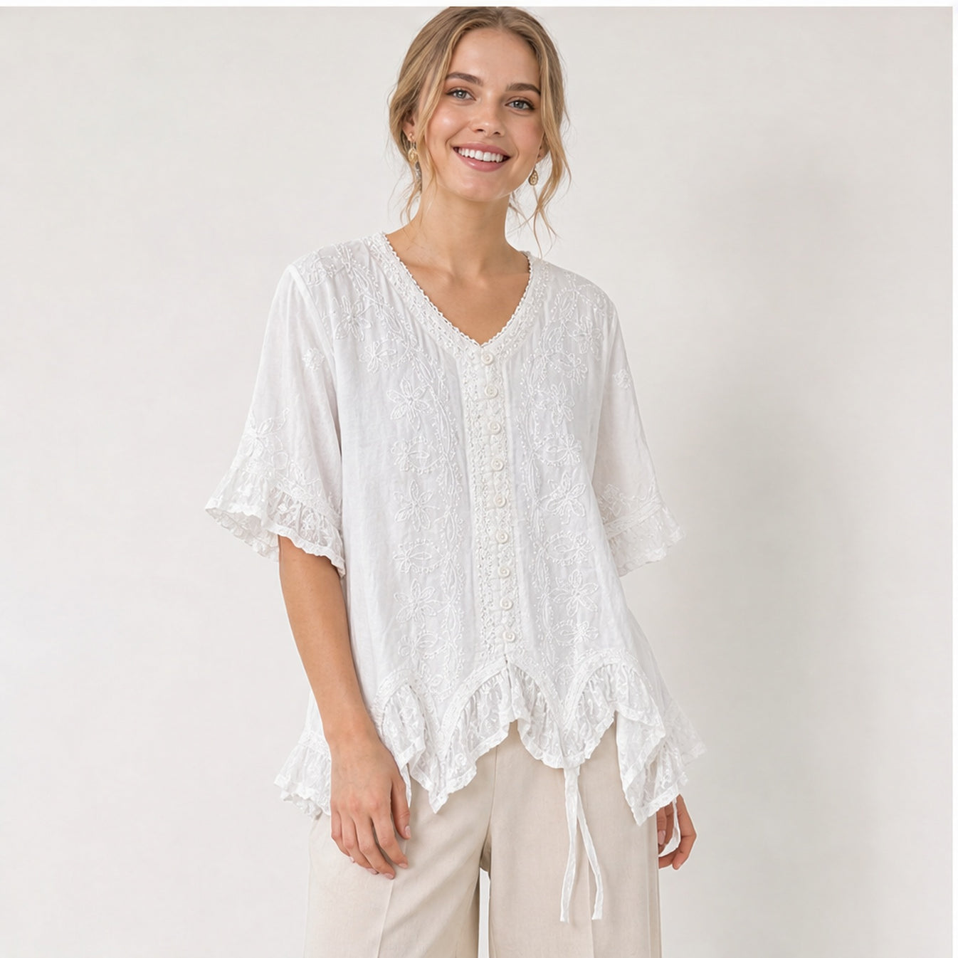 HS Top - Meerdere Kleuren - Wit Borduursel - op model
