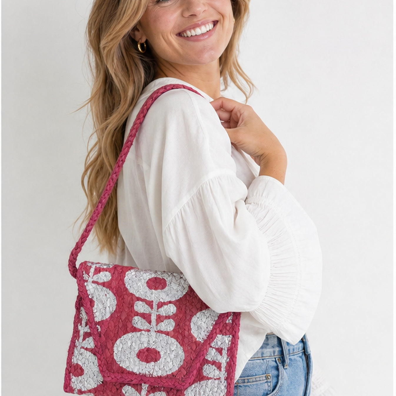 HS crossbody tas Roze Kralen - gedragen op model