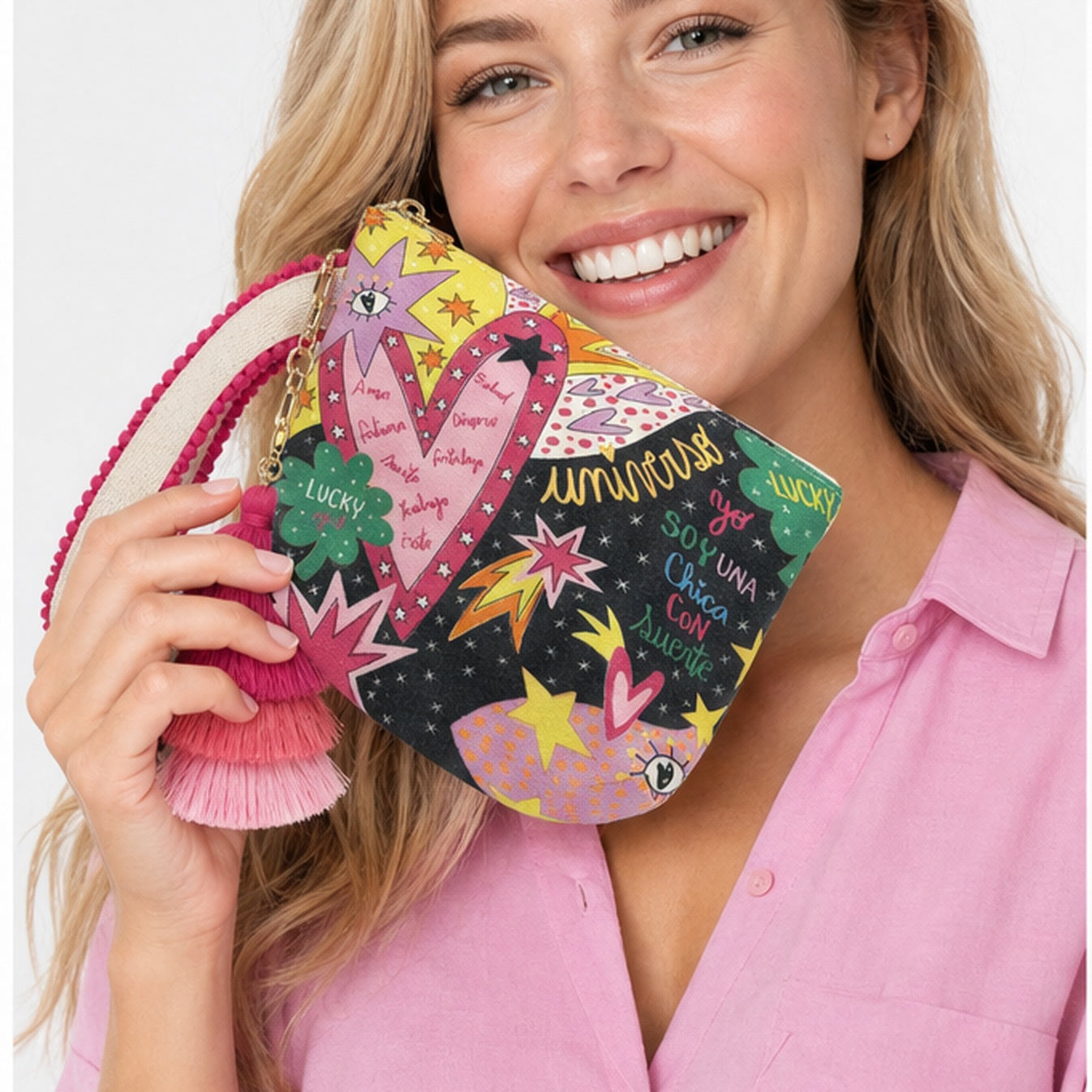 HS tasje Multicolor Message - gedragen op model