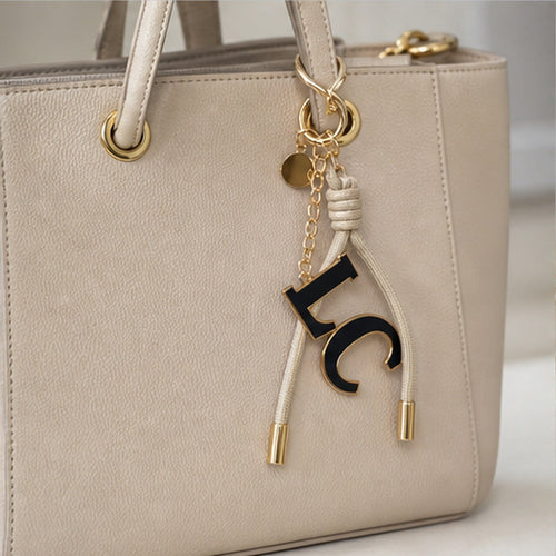 HS Fashion Tassenhanger - Beige design 47 - Beige design 47 - on model