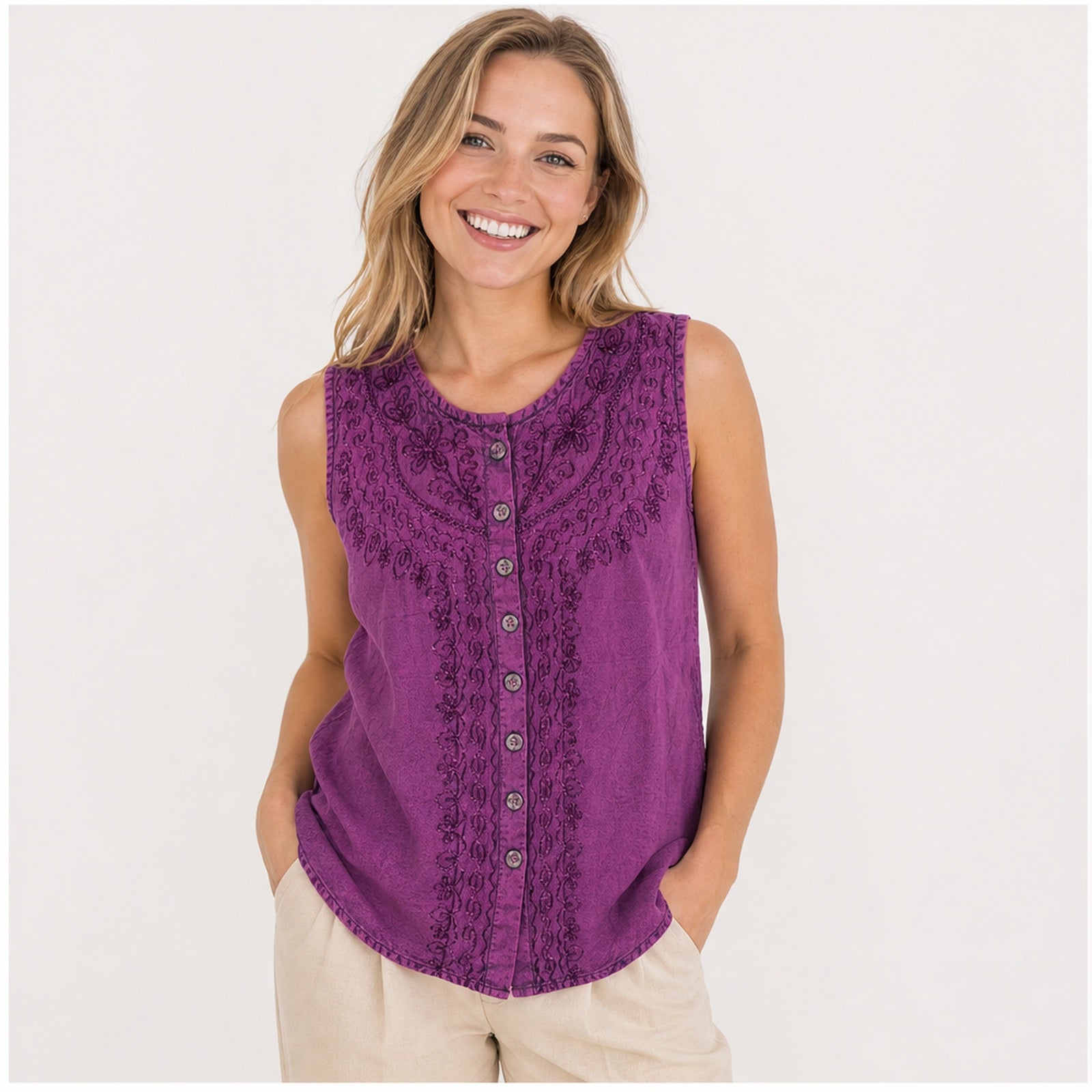 HS Mouwloos Shirt - Meerdere Kleuren - Magenta Borduursel - op model