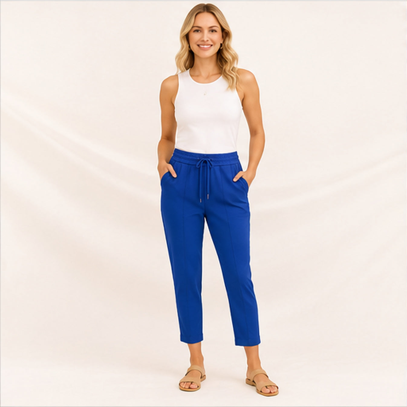 Angelle Milan Royal Blue - op model