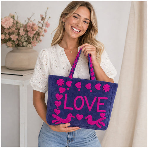HS Velvet Tas Love Peace Paars/Blauw - gedragen op model