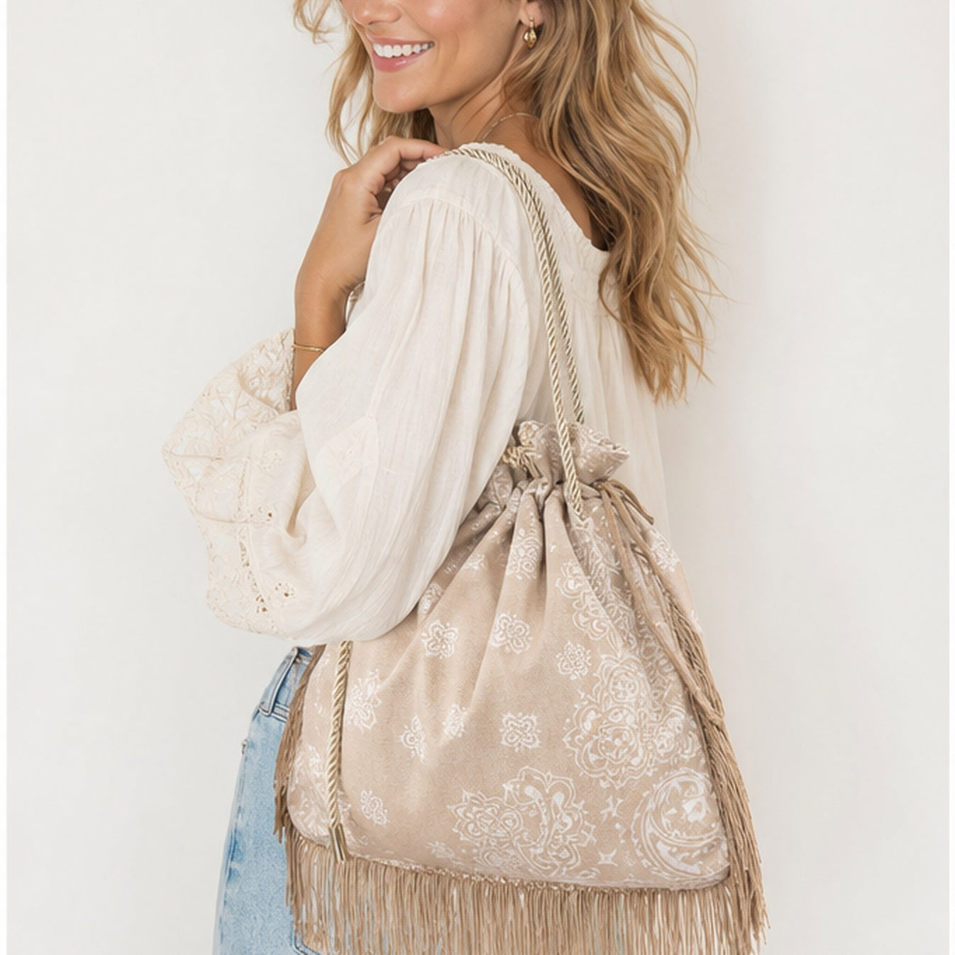 HS tas Beige - gedragen op model