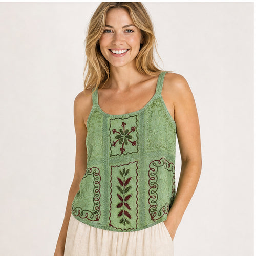 HS Elastische Top Handmade in India - Meerdere Kleuren - Mintgroen - op model