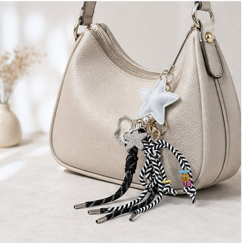HS Fashion Tassenhanger - Multicolor design 40 - Multicolor design 40 - on model