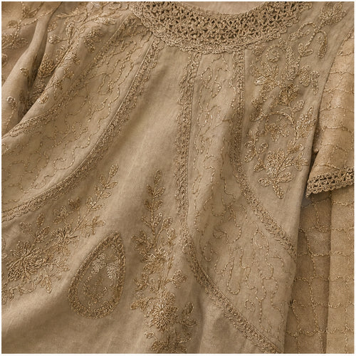 HS Shirt - Meerdere Kleuren - Beige Borduursel - detail van stof, borduursel en mouw