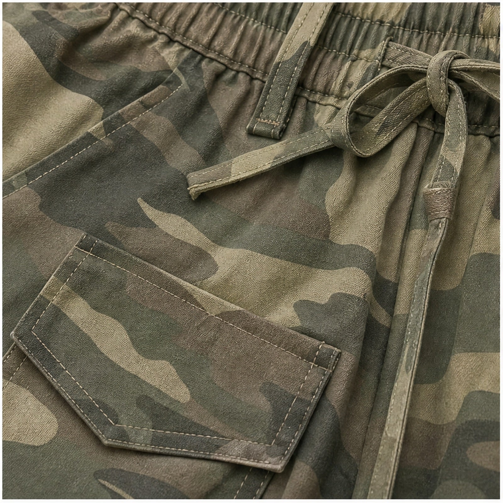 HS Broek One Size - Camo Jogger Strikceintuur - detail van taille en stof