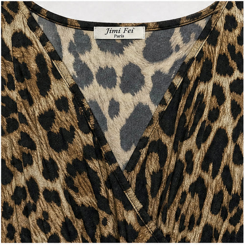Jimi Fei Paris Bruin Leopard - detail hals en print