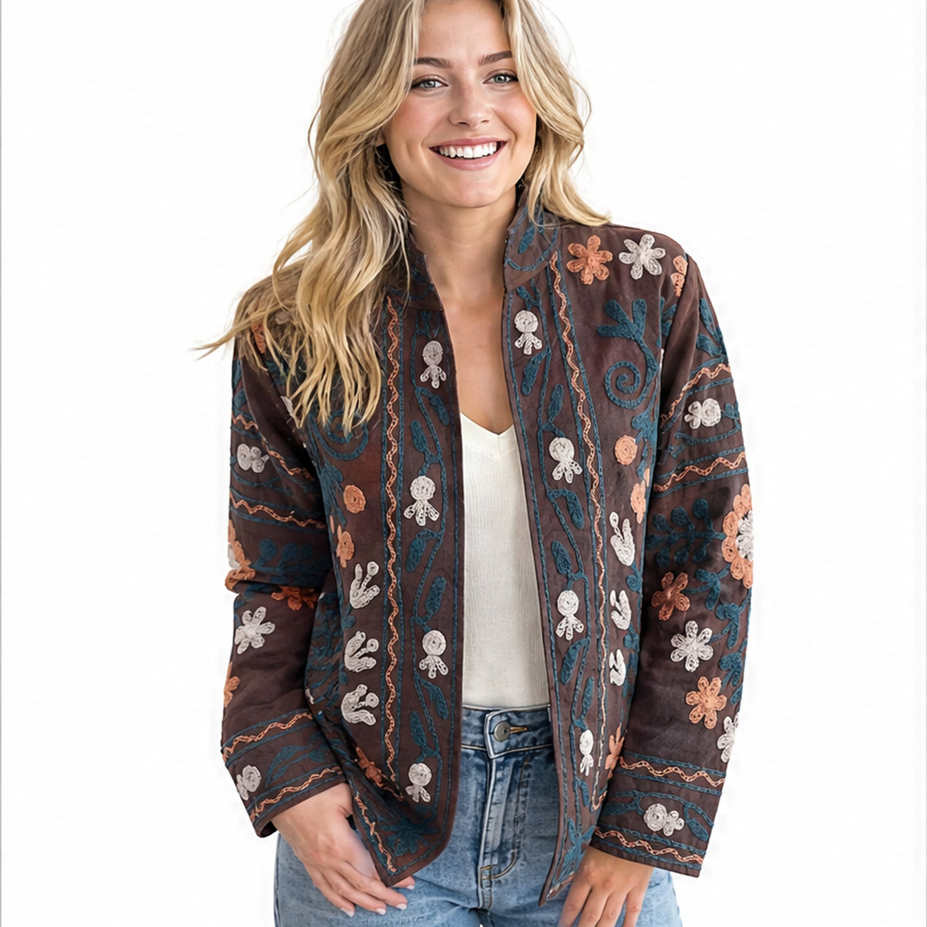 HS Luchtige Katoenen Damesjas Zwart Bloemenprint - One Size - gedragen op model