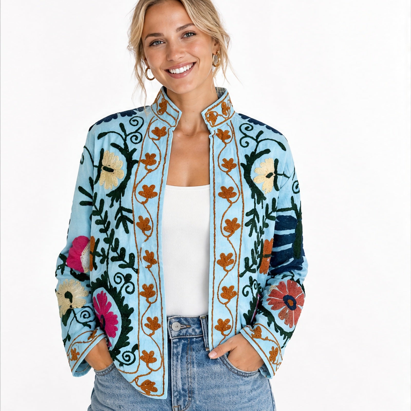 HS Luchtige Katoenen Damesjas Folklore Print - Lichtblauw Bohemian Print - gedragen op model