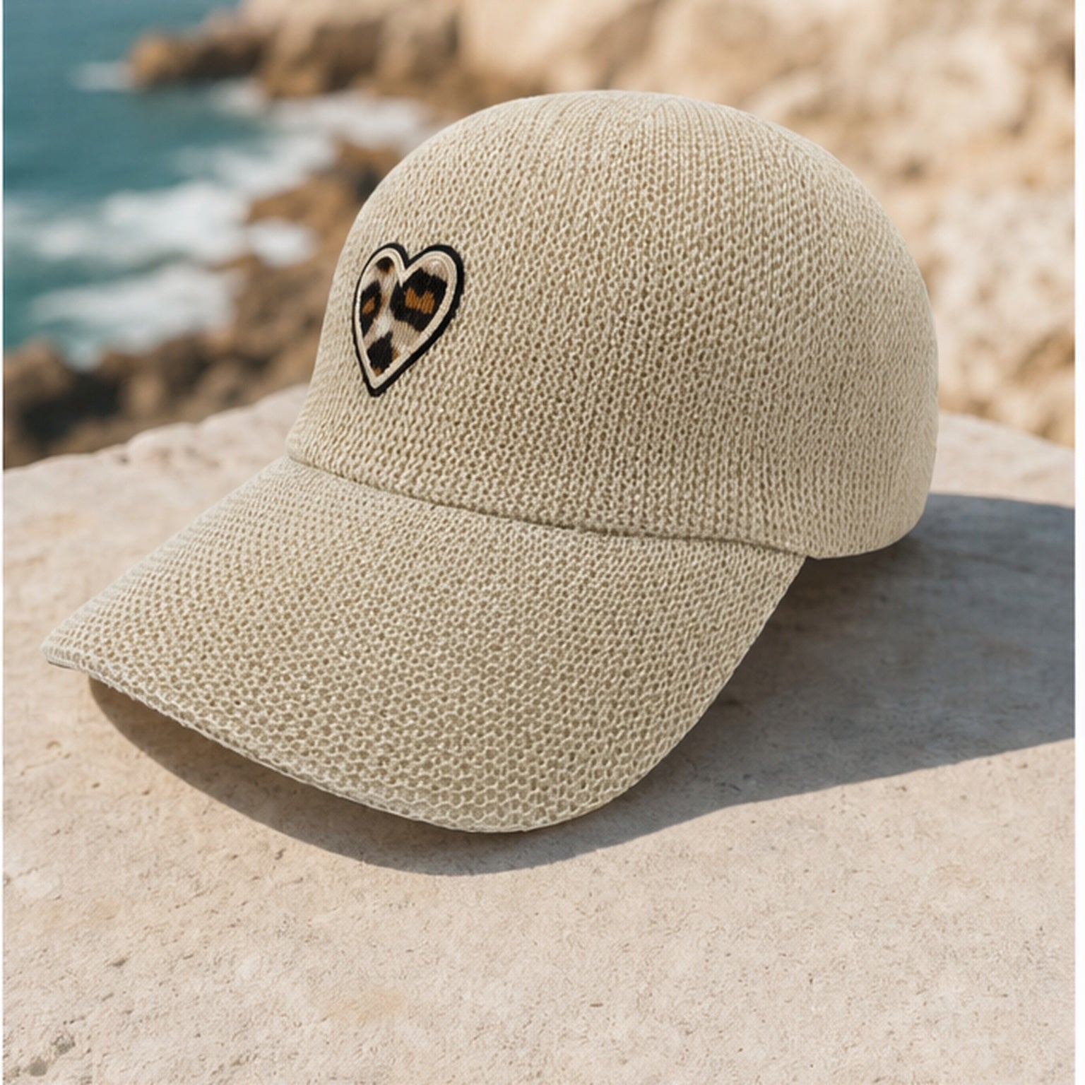HS pet Beige Hart Patch - sfeerbeeld