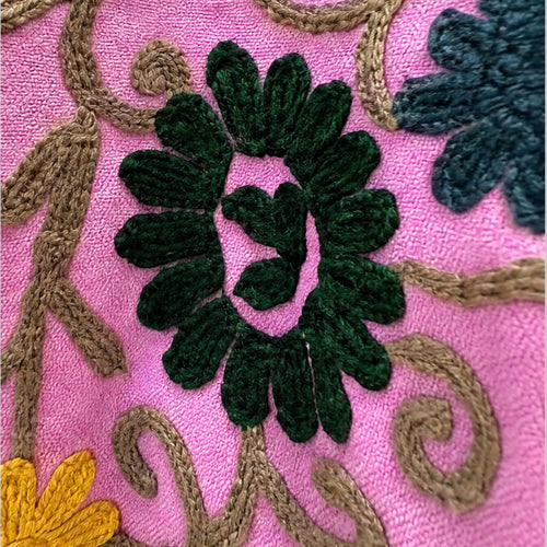 HS Luchtige Katoenen Damesjas Roze Bloemenprint - One Size - detail van stof en afwerking