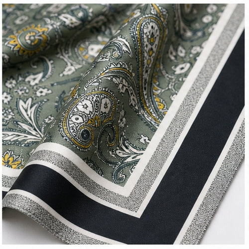 Vierkante Sjaal 70x70 – Ornamentprint