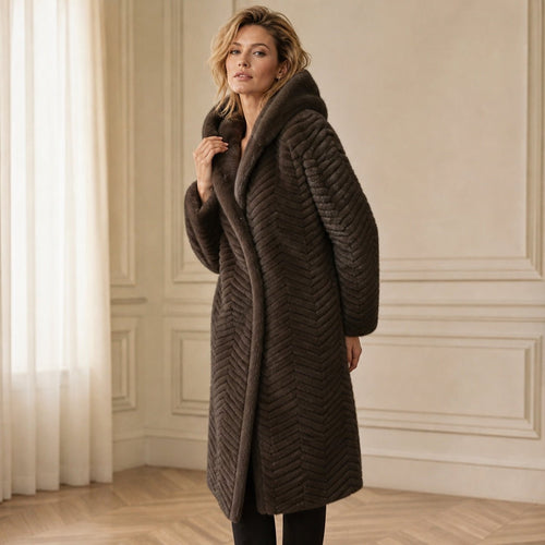 Lange Geribbelde Faux Fur Jas - Capuchon - One Size - Donkerbruin