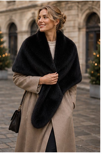 Faux Fur Stola - One Size