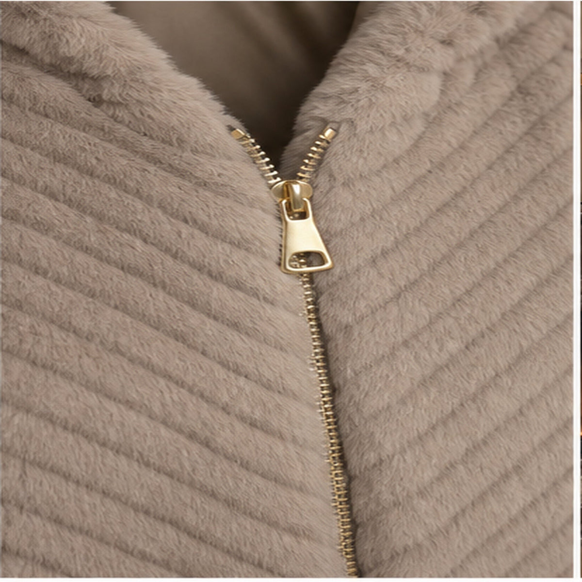 Faux Fur Bodywarmer – Model 40922