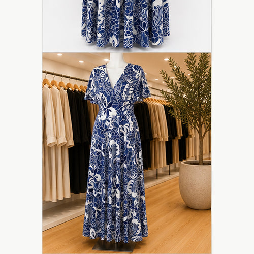 Jimi Fei Paris Maxi Jurk Dames - One Size - Navy Wit Bloemlijnprint - in setting