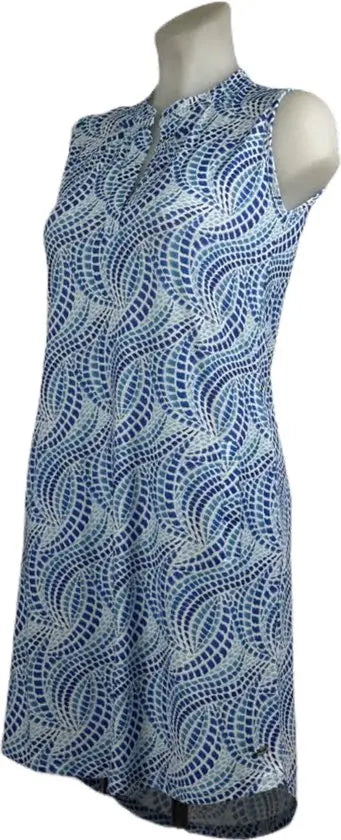 Angelle Milan – travelstof jurk – Mouwloze Lichtblauwe Jurk – Ademend – Kreukherstellend – Duurzame jurk - Mapsy B.V