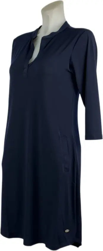 Angelle Milan – travelstof jurk – Navy donkerblauwe Jurk – Ademend – Kreukherstellend – Duurzame jurk - Mapsy B.V