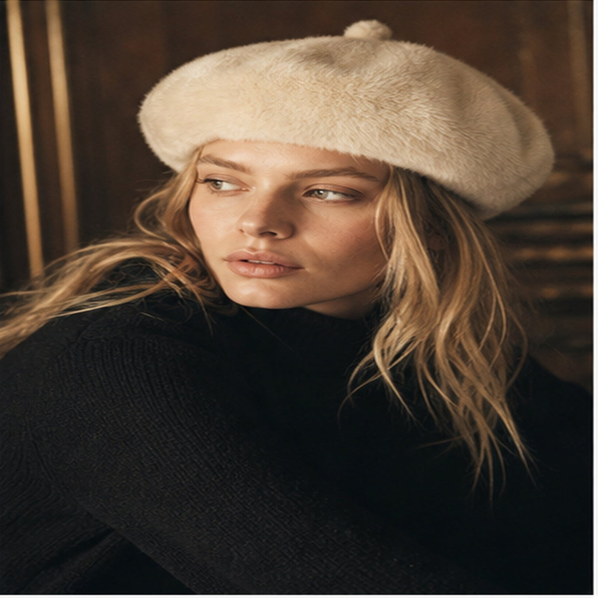 Faux Fur Baret - One Size