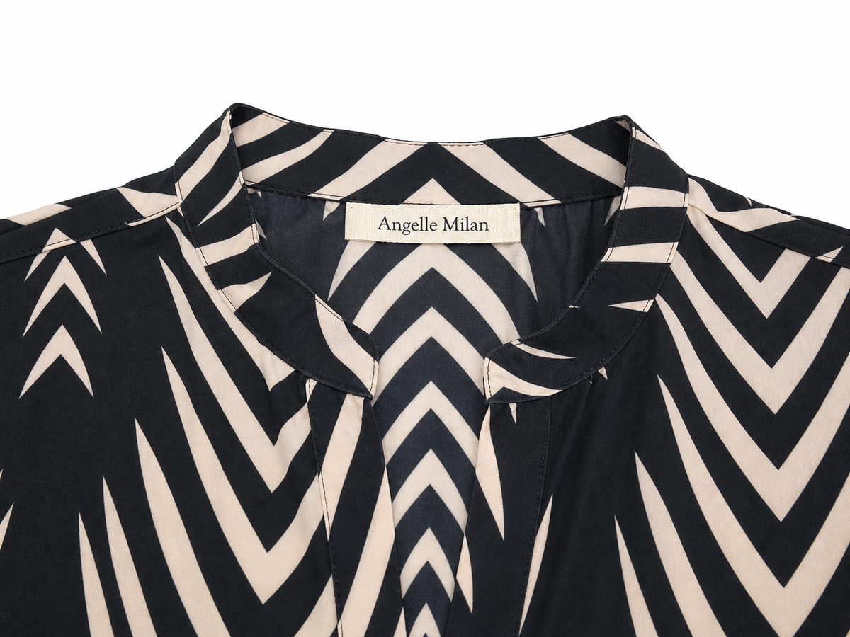 Angelle Milan Travelstof Jurk - Zwart Crème Chevronprint