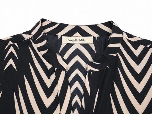 Angelle Milan Travelstof Jurk - Zwart Crème Chevronprint