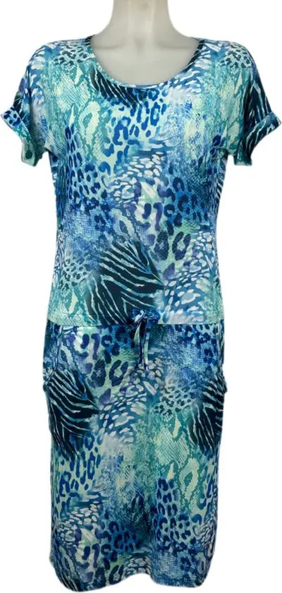 Angelle Milan – travelstof jurk – Zeeblauw/groene Strik Jurk – Ademend – Kreukherstellend – Duurzame jurk - Mapsy B.V