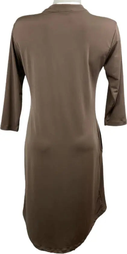 Angelle Milan – travelstof jurk voor dames – Bruine Effen Jurk – Ademend – Kreukherstellend – Duurzame jurk - Mapsy B.V