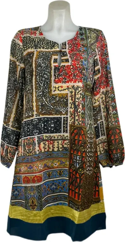 Soggo - travelstof blouse - Multiprint classic jurk - Ademend - Kreukvrij - in 3 maten - Mapsy B.V