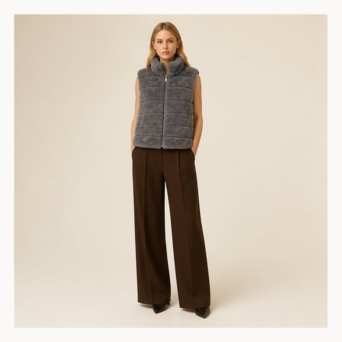 Faux Fur Bodywarmer met Hoge Kraag – One Size