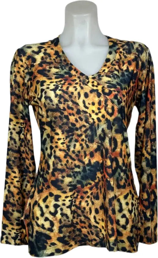 Angelle Milan – travelstof blouse – Multibruine Panter Blouse – Ademend – Kreukvrij – Duurzame Blouse - Mapsy B.V