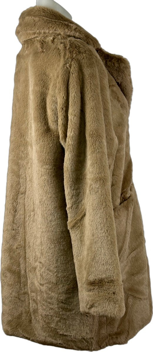 Luxe dames jas van imitatiebont - 100% Acryl, Taupe - Comfortabele en Warme Winterjas - Mapsy B.V
