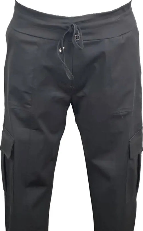 Stella Moretti – travelstof broek voor dames – Cargo Zwart Broek – Ademend – Kreukherstellend – Duurzame Broek - Mapsy B.V