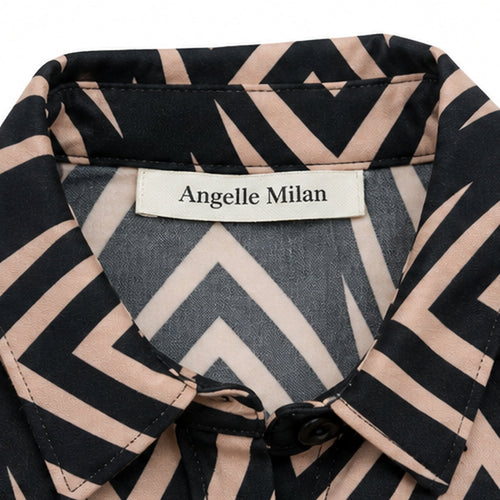 Angelle Milan Travelstof Blouse - Zwart Taupe Chevronprint