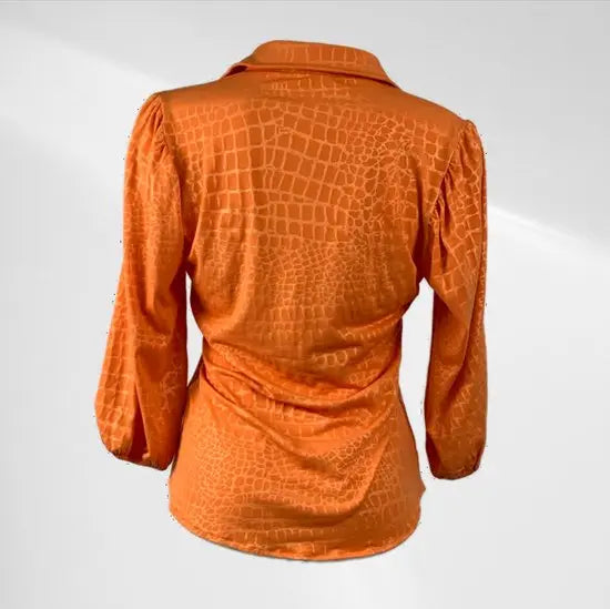 Angelle Milan - Oranje travelstof blouse met slangenpatroon - Travelstof - In 5 maten - Mapsy B.V
