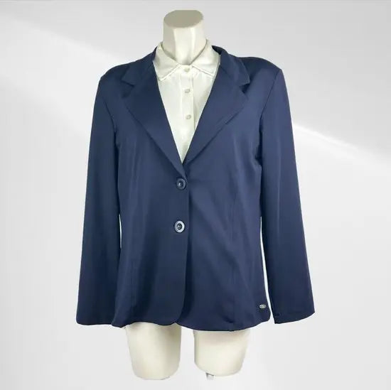 Angele Milan Plus Size Travelstof Blazer - Marineblauw - Stijlvol en Comfortabel - Soepelvallende Travelstof - Strijkvrij & Machinewasbaar - In 4 Grote Maten!