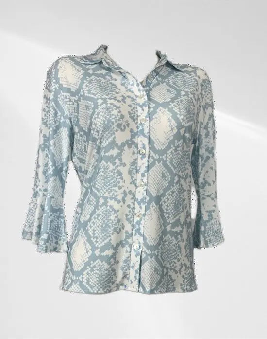 Angelle Milan - Casual travelstof blouse - Blauwe print - Travelstof - In 5 maten verkrijgbaar - Mapsy B.V