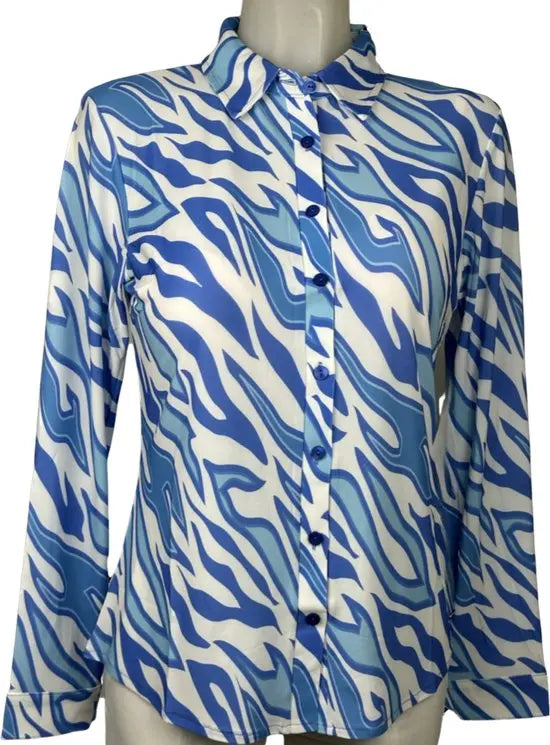 Angelle Milan - Witblauwe print Blouse voor Dames - Travelstof - Strijkvrij - Stretch - Duurzaam - Maat S - in 5 maten!