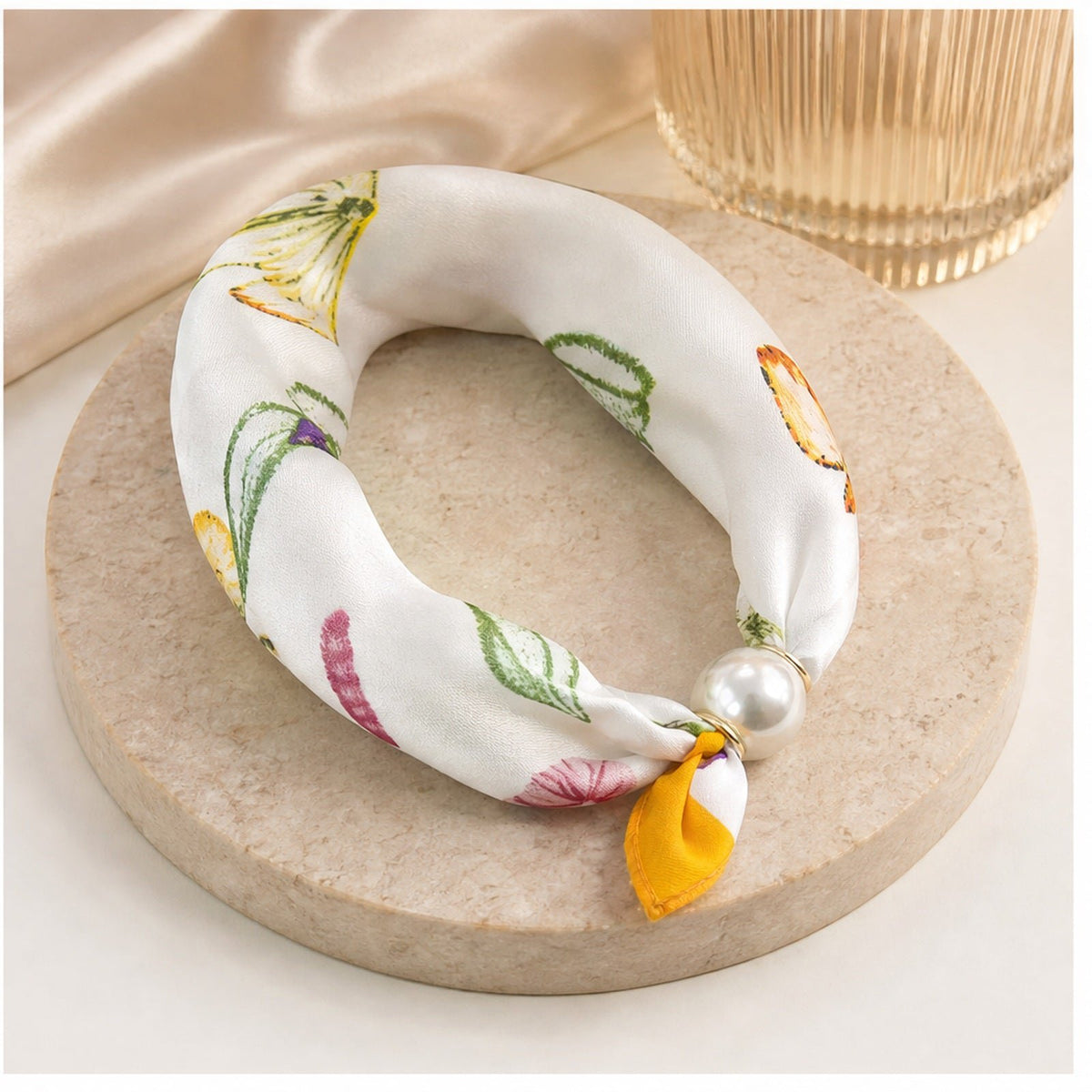 Parelsjaal met Bloemenprint