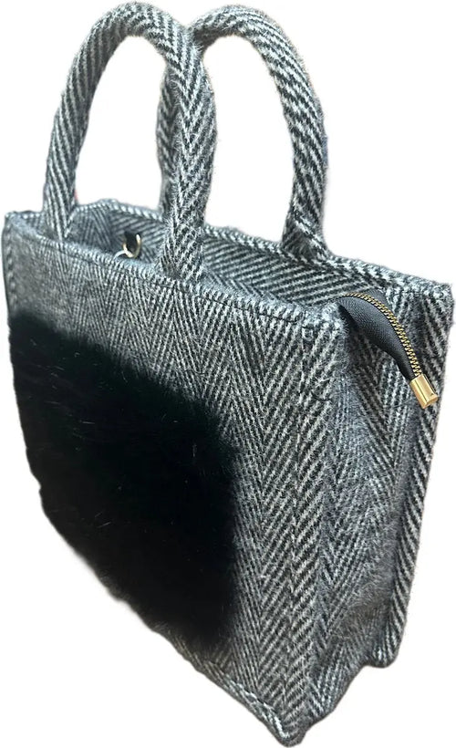 Luxe Dames Handtas met Zachte Textuur, Handige Voorvak en Twee Interne Pockets - 29 x 38 x 12 cm - Mapsy B.V