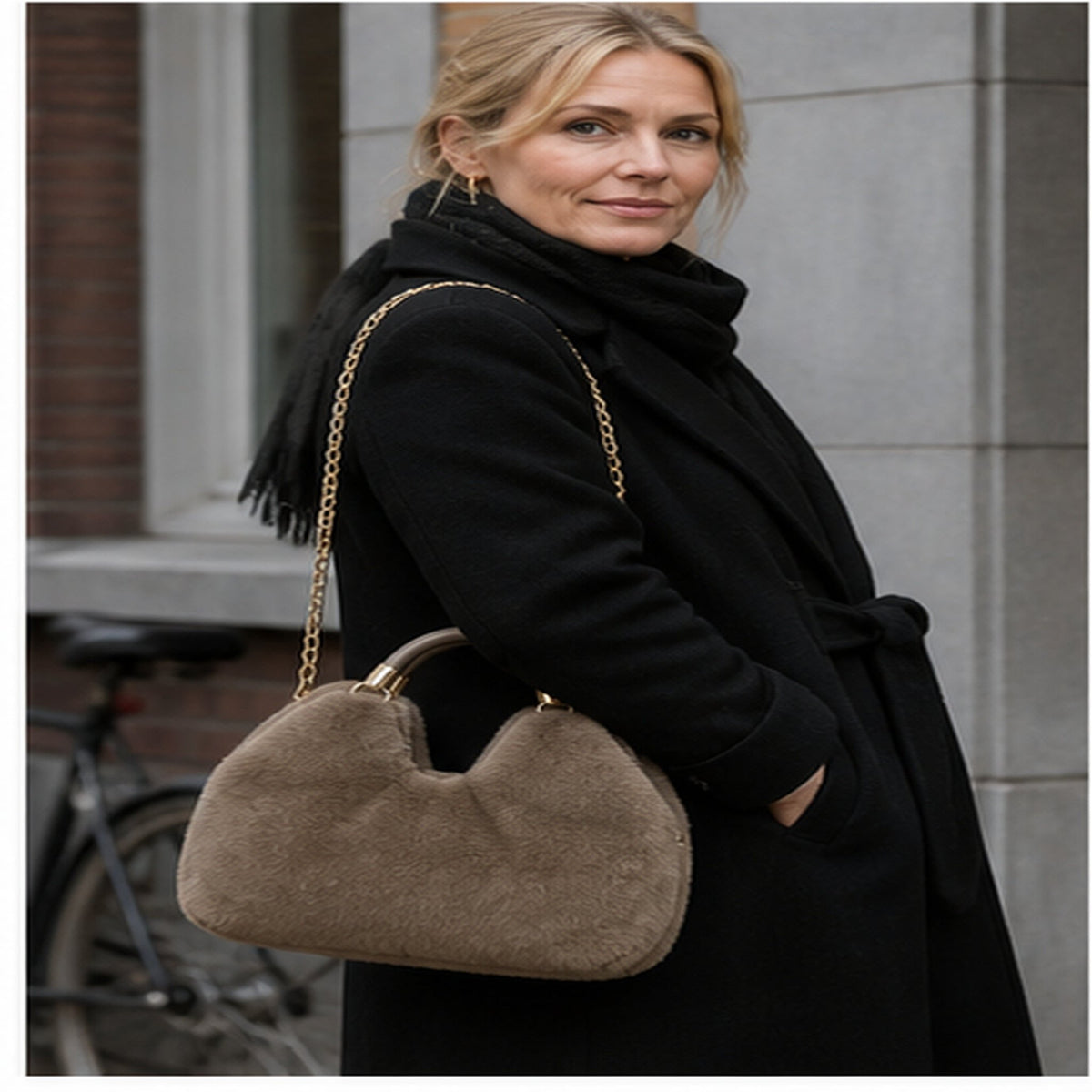 Faux Fur Handtas – Model 20112