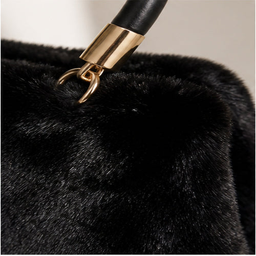 Faux Fur Handtas – Model 20112