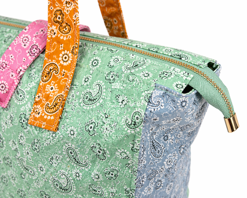 HS Shopper - Paisley Multi Pastel - HIT - Paisley Multi Pastel